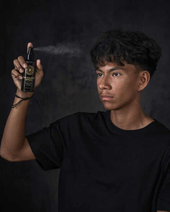 Grooming Spray in use (2 of 2)